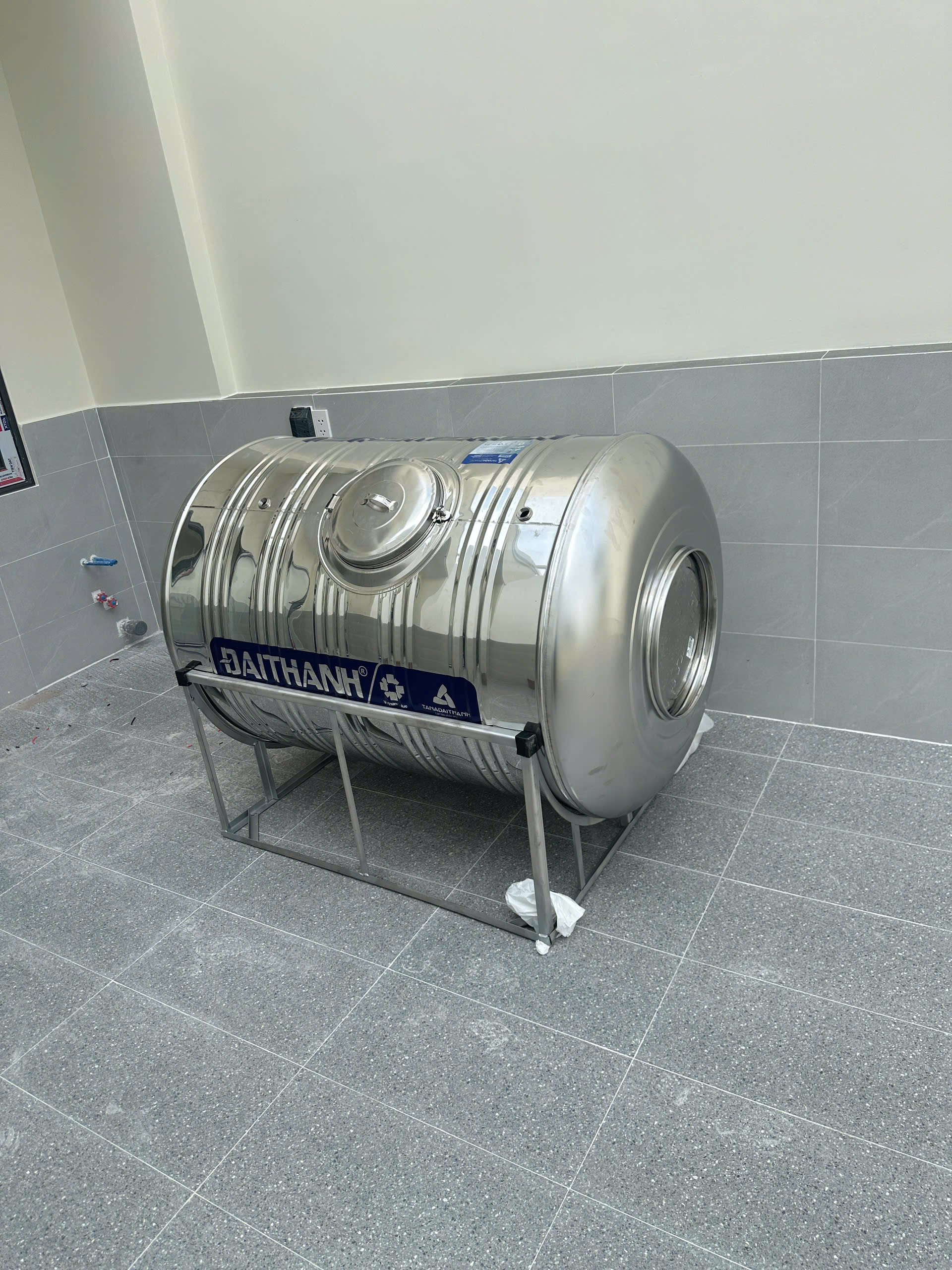 Bồn nước inox Đại Thành chính hãng kiểu đứng và ngang